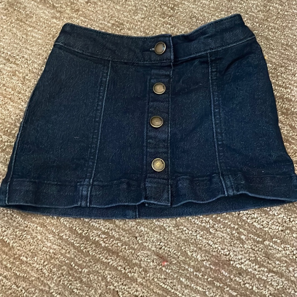 Cute denim skirt gently used condition